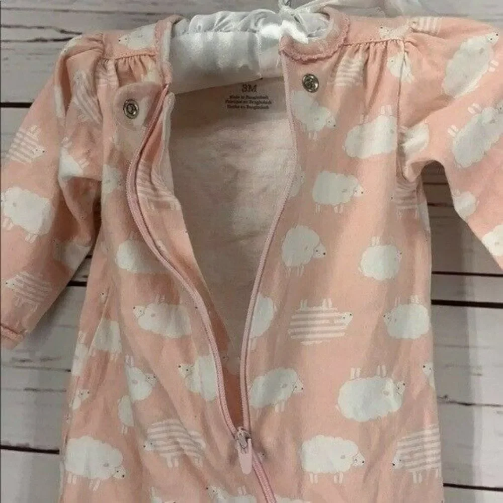 Carter’s Baby Infant Girls Pink White Sheep Animal Footed Sleeper Size 3‎ Months